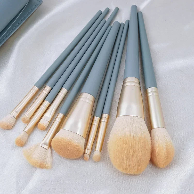 Soft Makeup Brushes Set