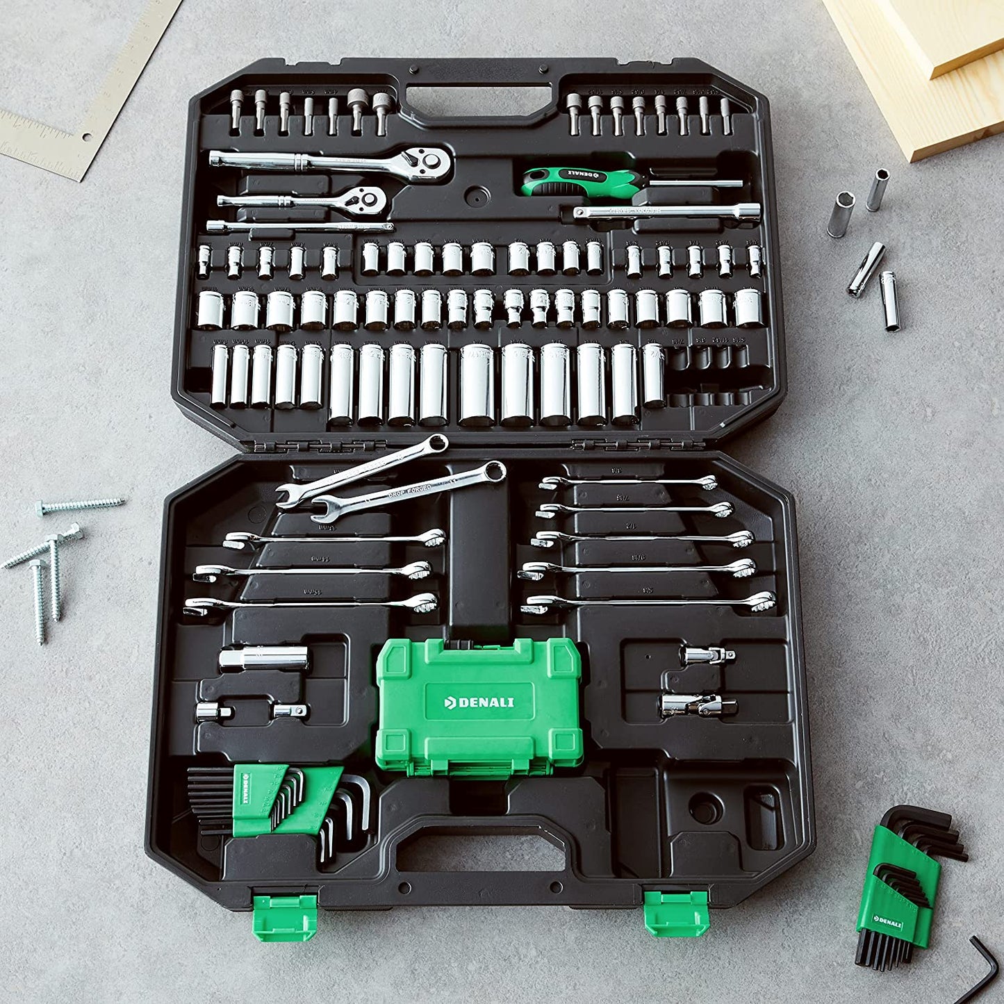 Denali 142-Piece Mechanics Tool Kit